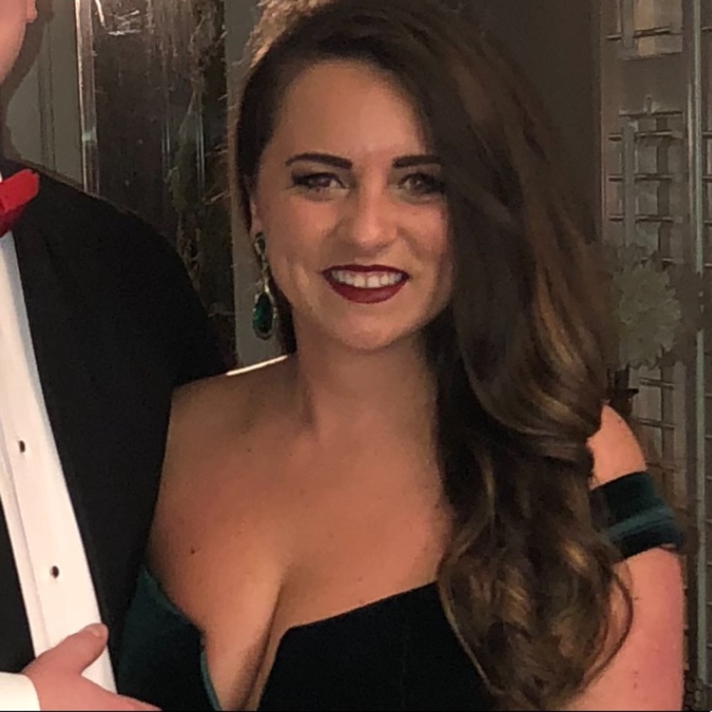 Meet your Posher, Noelle